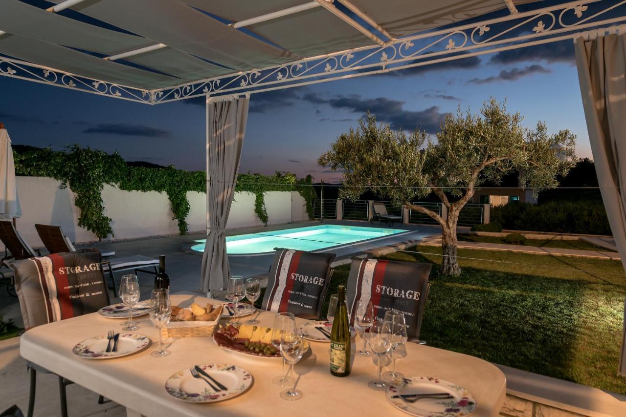 Villa Lilin San Donji Humac Dış mekan fotoğraf